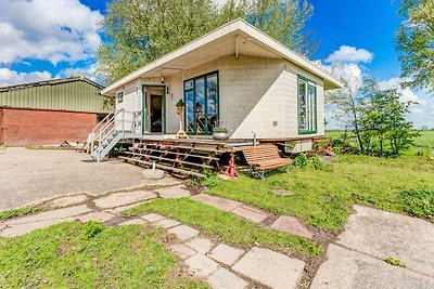 Gezellig chalet in Suwald met een hottub