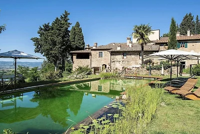 Wohnung in Certaldo mit Schwimmbecken