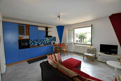 Wohnung mit Terrasse in der Nähe des Sees
