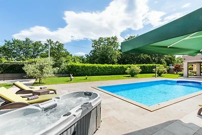 Villa in Barban mit Schwimmbecken