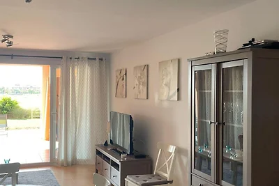 Modernes Apartment im Golfresort mit Pool