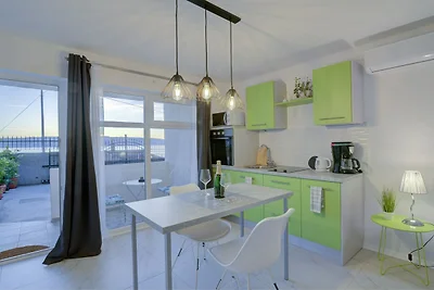 Apartments Luka & Leona - Two Bedroom Apartme...