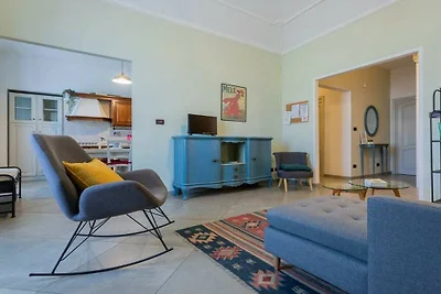 Wohnung in Torino mit Balkon und Parken