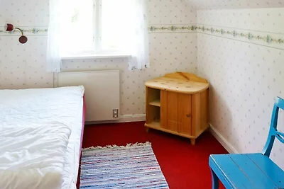 5 persone case ad SKÄLLINGE