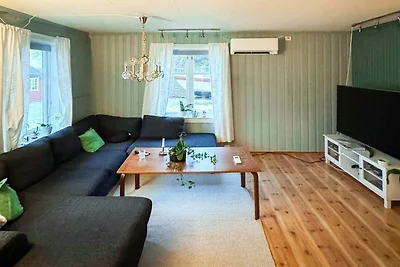 12 Personen Ferienhaus in Vevelstad
