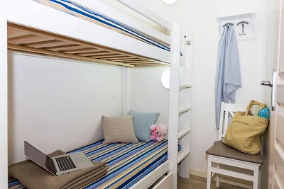 Studio mit Balkon oder Terrasse in Strandnähe