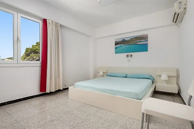 Mar Blava - Apartment In Cala Rajada.