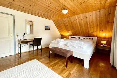 Vakantiehuis in Nieblum met zwembad
