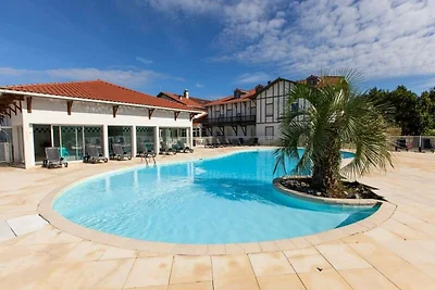 Apartment in Landes mit Pool und Whirlpool