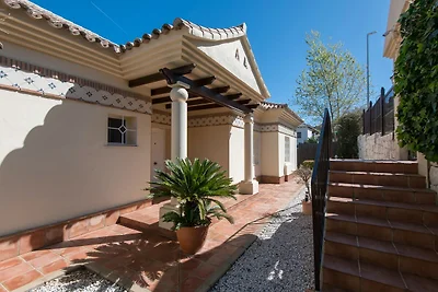 3-slaapkamerappartement met privétuin en...