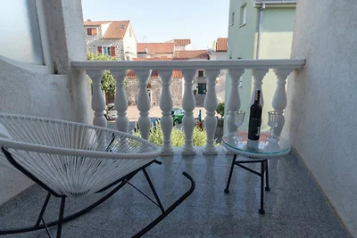 Kastel Gomilica Cozy and Stylish Apartments n...