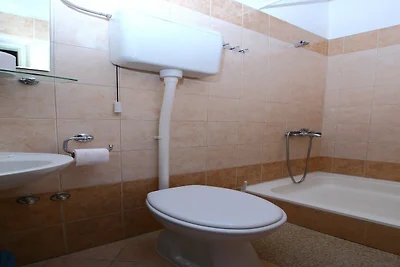 Apartments Magda- Backside Studio Apartment (...