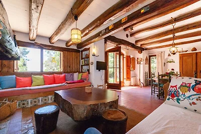 Villa a Palafrugell con giardino