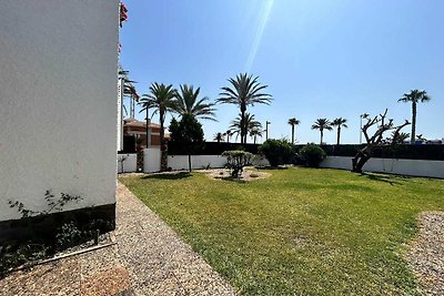 Geräumiges Ferienhaus in Almeria in...