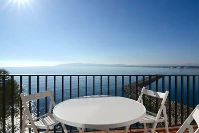 Appartement in Estartit vlakbij het strand
