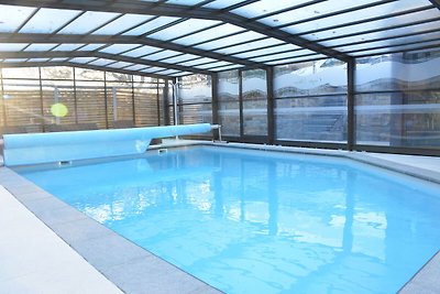 Luxus-Ferienhaus in Redu mit Schwimmbad und...