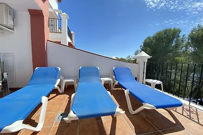 Villa in Nerja nahe Burriana Strand & Pool