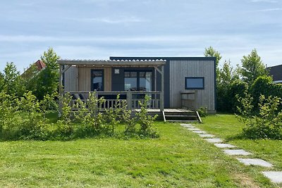 Modern chalet met 2 badkamers in Friesland