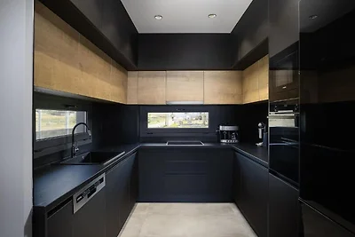 Villa mit Meerblick, Pool und Grill für 8...