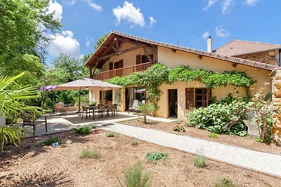Grande casa colonica con giardino privato