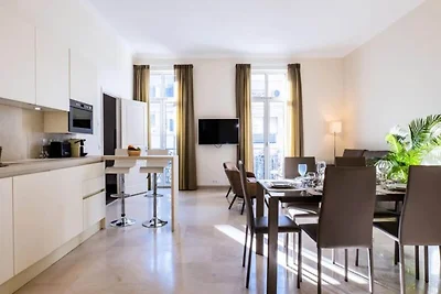 Appartamento a Cannes vicino a Rue d'Antibes