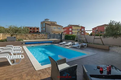 Villa in Premantura with swimming pool