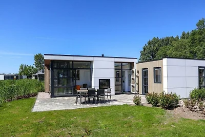 Modern chalet met afwasmachine, vlakbij de...