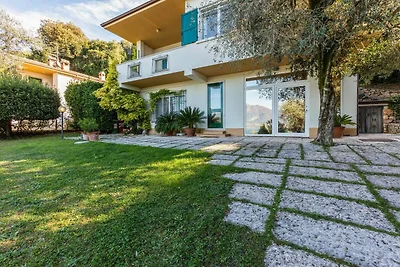 Luxuriöse Villa für 10 Personen in der Nähe d...