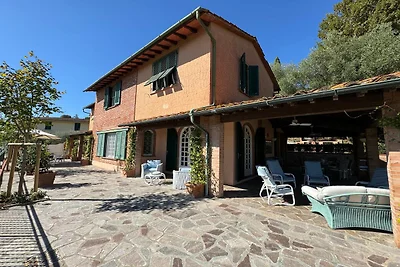 Un posto da sogno: la tua casa toscana...