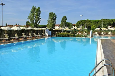 Appartamento a Vada vicino a ristoranti