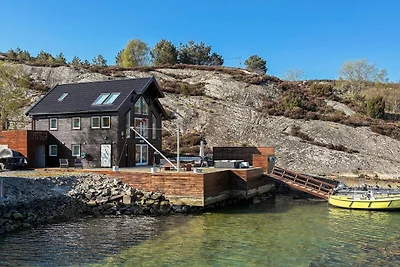 6 Personen Ferienhaus in Urangsvåg-By Traum