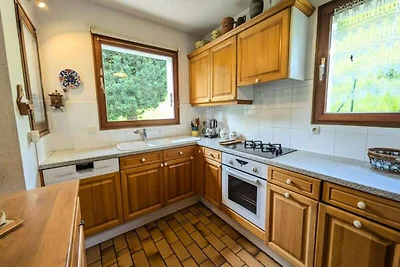 Chalet in Coutalon mit gemütlicher Terrasse