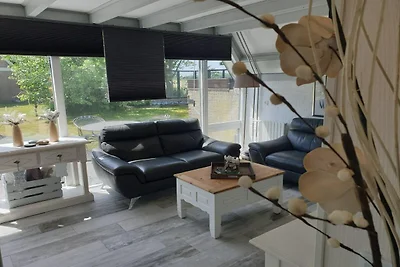 Charmanter Bungalow in Strandnähe