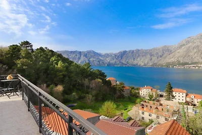Two Bedroom Apartment With Sea View