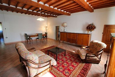 Holiday Home in Castiglion Fiorentino with Sw...