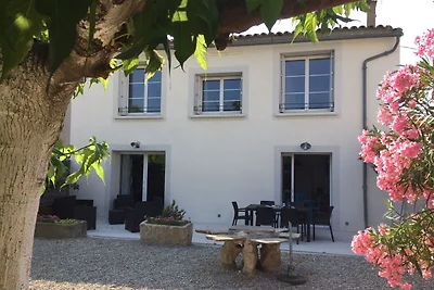 Villa moderna con piscina privata a Olonzac