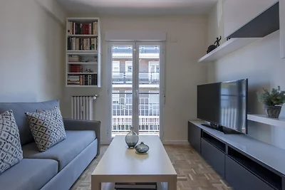 Appartement in de buurt van de wijk Las...