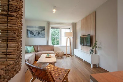 Renovierte Villa in einem Ferienpark in...