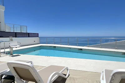 Duplex in Nerja mit Meerblick