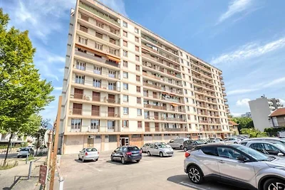 Der engelhafte Parkplatz Des Eaux Claires