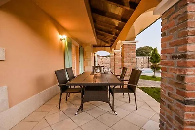 Villa a Kras, Dobrinj con piscina