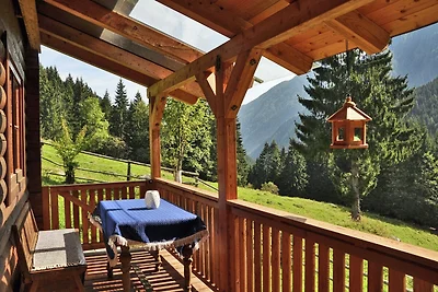 Chalet in Kolbnitz-Teuchl mit Balkon