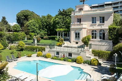 Villa in Cannes mit Pool und Meerblick