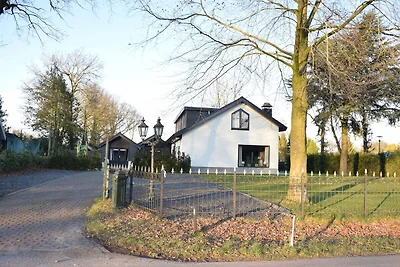 Schöne Villa in der Nähe der Veluwe