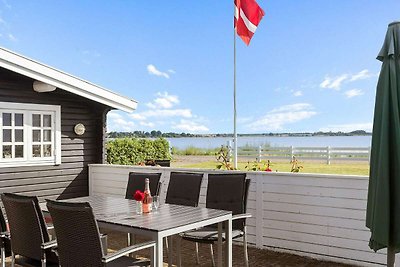 6 Personen Ferienhaus in Sjølund