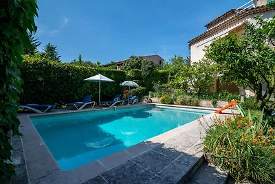 Nobles Ferienhaus in Vence mit privatem Pool