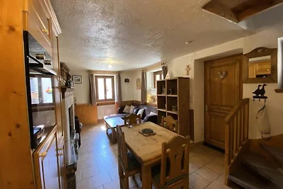 Haus in Les Allues in der Nähe der Gondelbahn