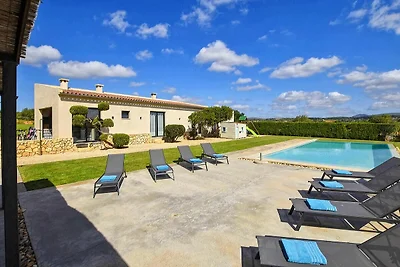 Royale villa met privézwembad