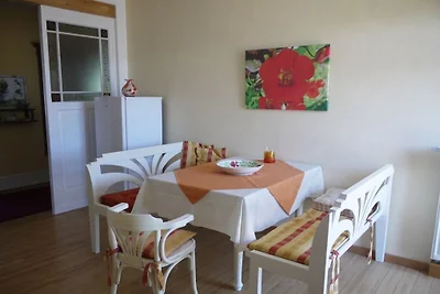 Ferienwohnung mit 2 Schlafzimmer