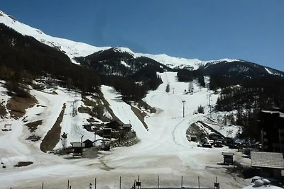 601 LES CARLINES vista pendio